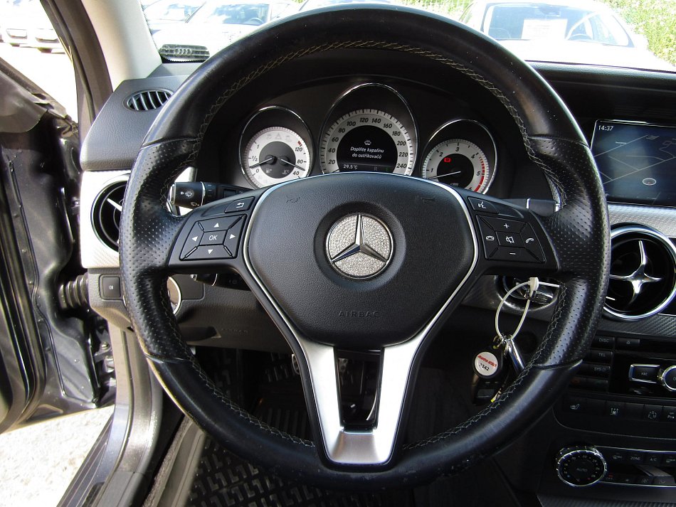 Mercedes-Benz GLK 3.0  350CDi 4M
