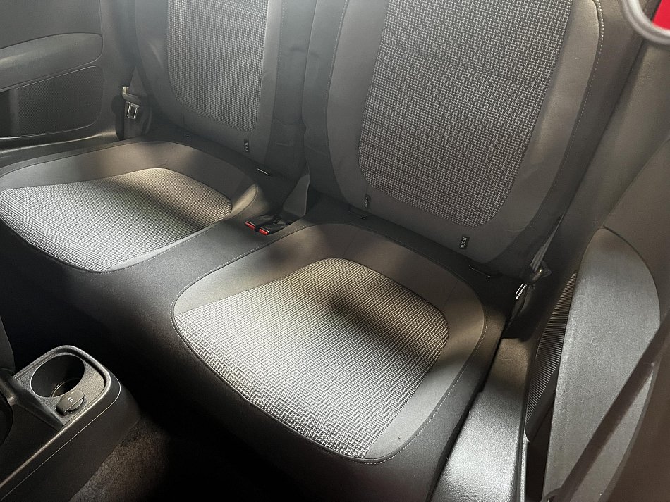 Volkswagen Beetle 1.2 TSi Design