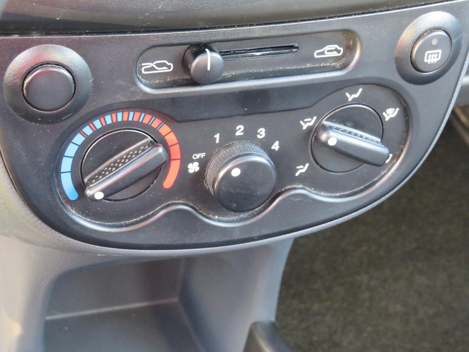 Chevrolet Spark 0.8i 