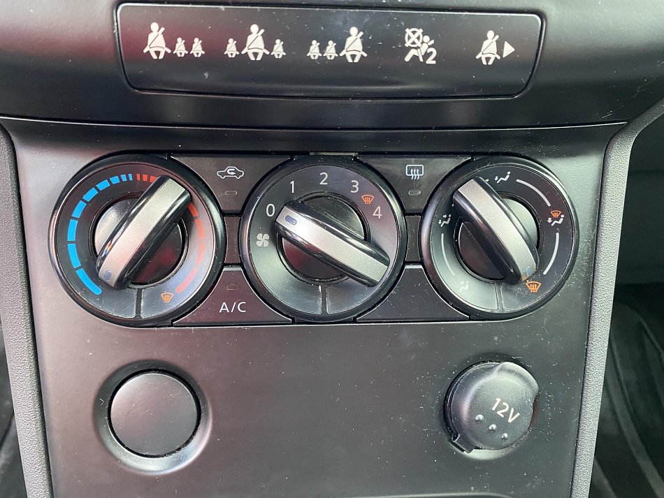 Nissan Qashqai 1.6i 