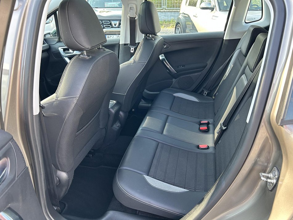 Peugeot 2008 1.2PT Allure