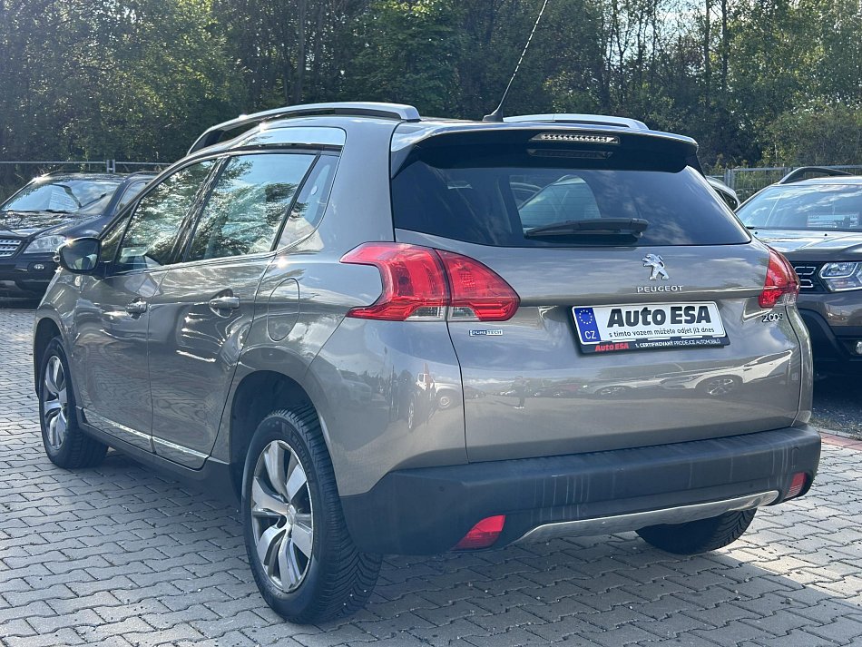 Peugeot 2008 1.2PT Allure
