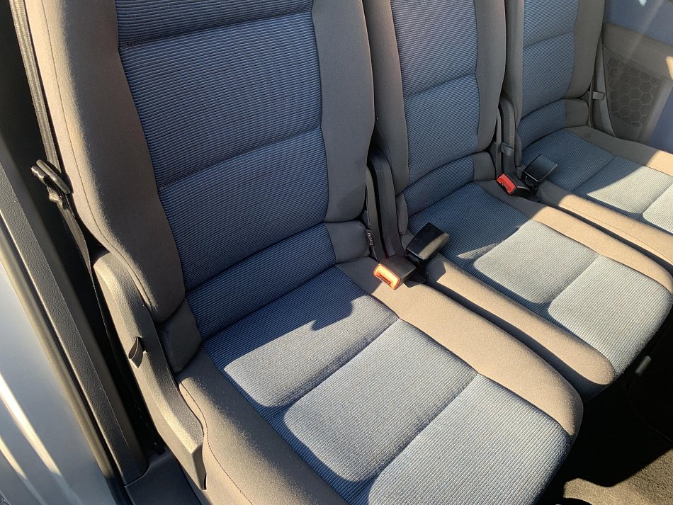 Volkswagen Touran 1.6i 