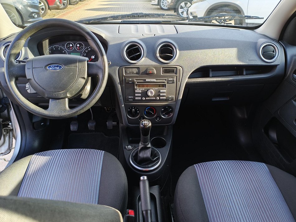 Ford Fusion 1.4i Style