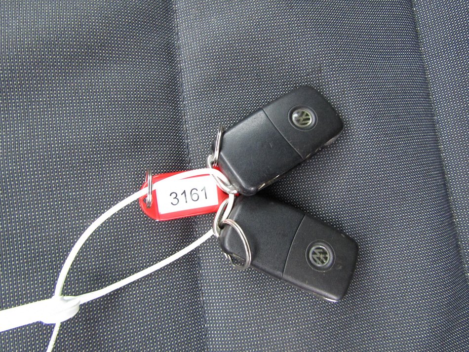 Volkswagen Golf 1.6 TDi 