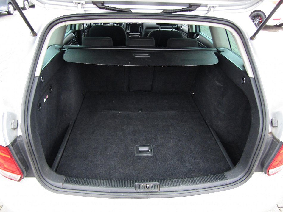 Volkswagen Golf 1.6 TDi 