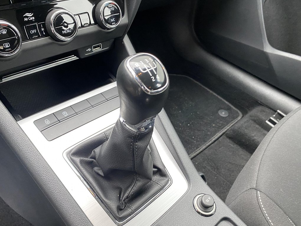 Škoda Octavia III 1.6 TDi Ambition