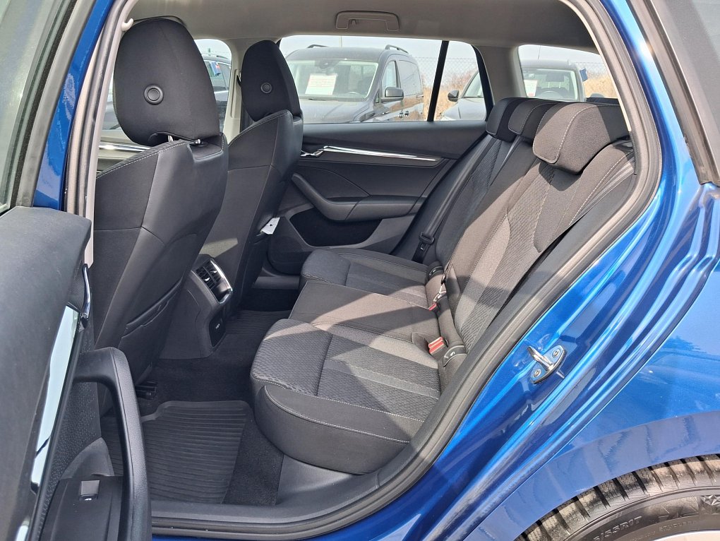 Škoda Octavia IV 1.5 TSi Style