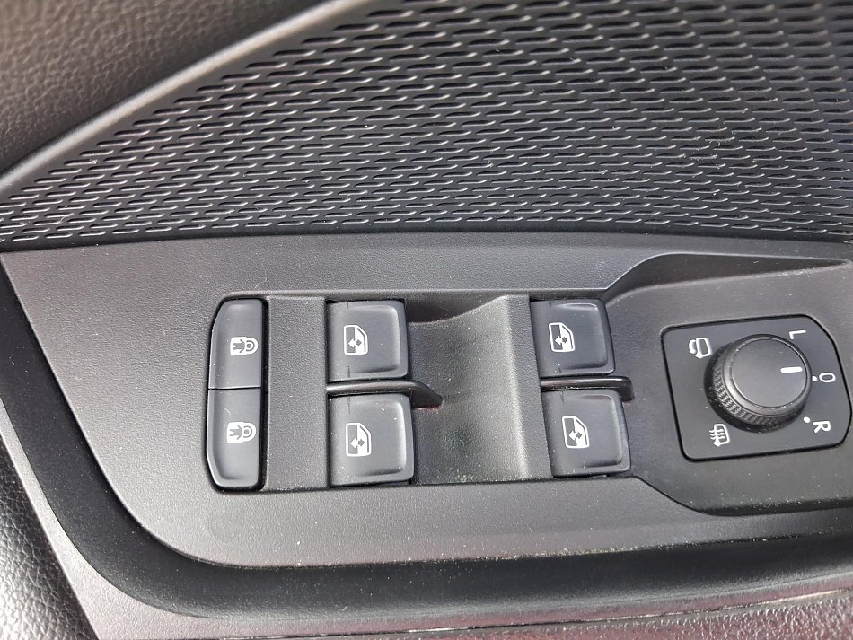 Škoda Octavia IV 1.5 TSi Style