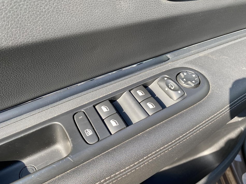 Peugeot 3008 1.6 HDi Allure