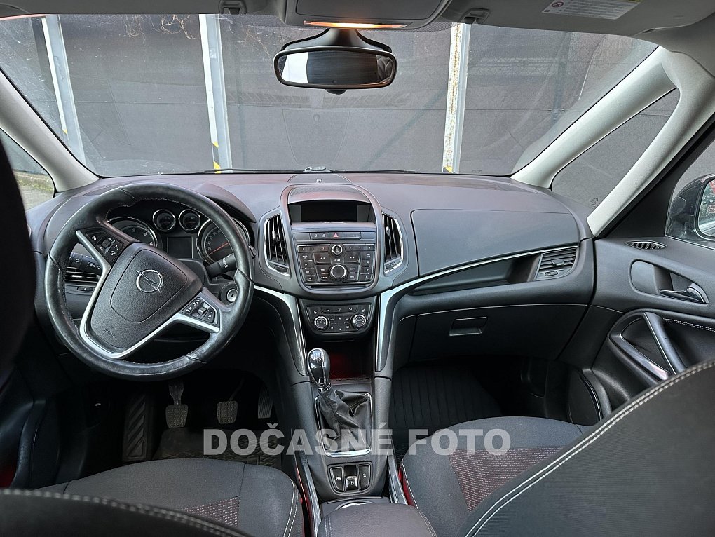 Opel Zafira 2.0CDTi 