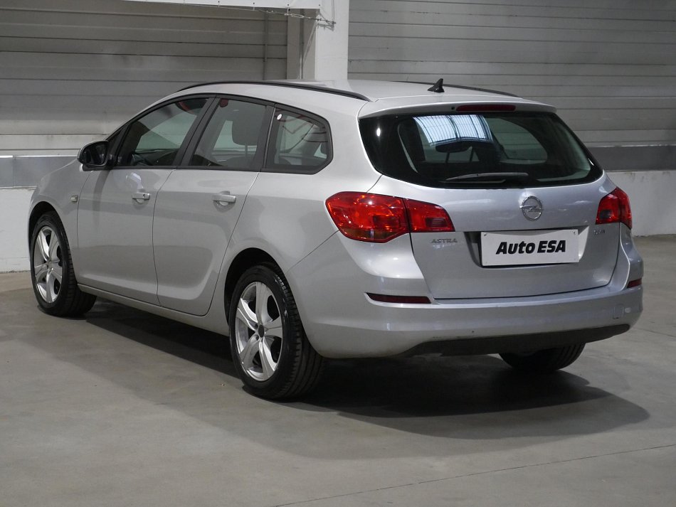 Opel Astra 1.7 CDTi 