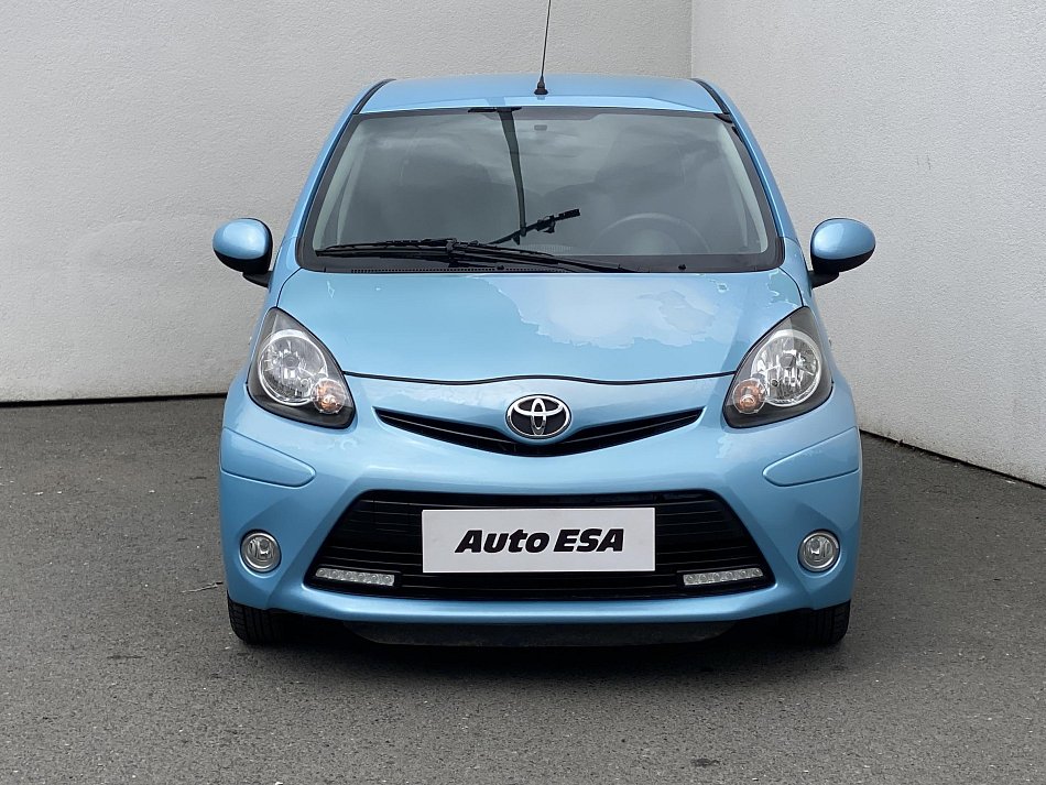 Toyota Aygo 1.0i 