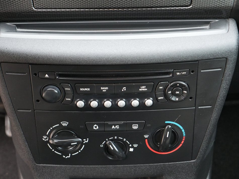Citroën C4 1.6i 16V 