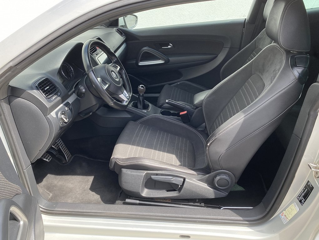 Volkswagen Scirocco 1.4 TSi 