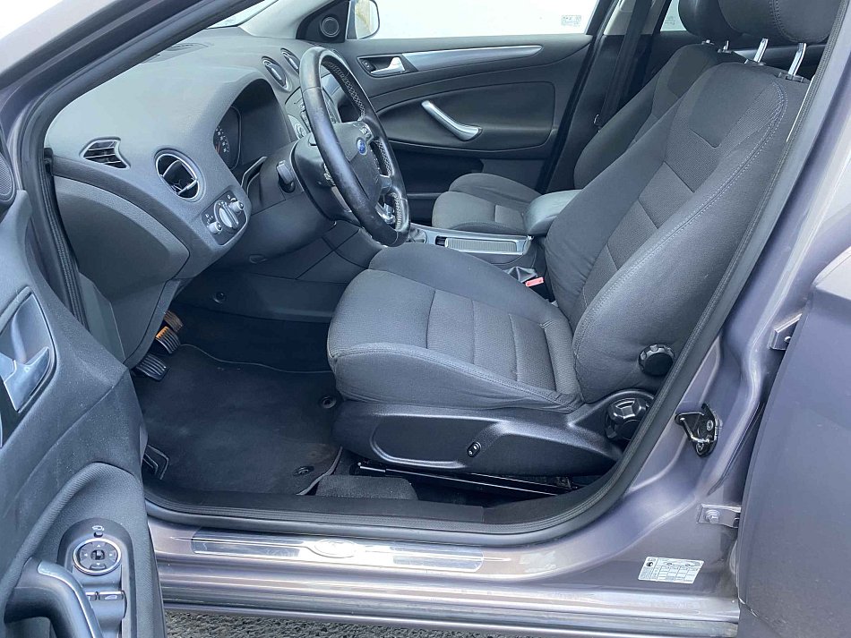 Ford Mondeo 2.0 TDCi Titanium