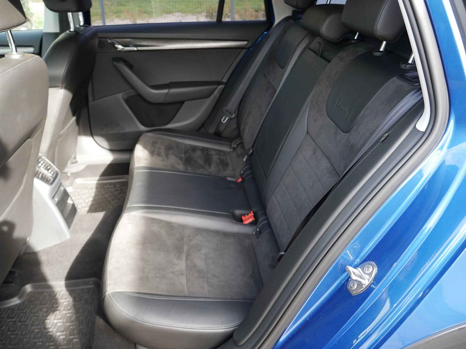 Škoda Octavia III 2.0 TDi Scout 4x4