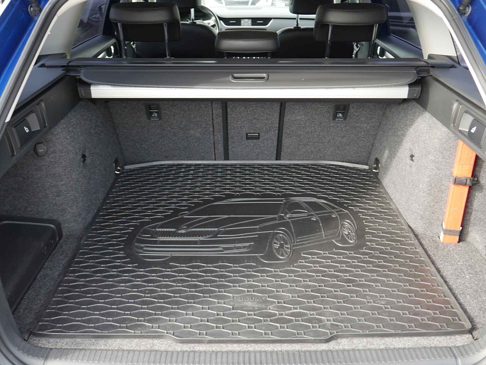 Škoda Octavia III 2.0 TDi Scout 4x4