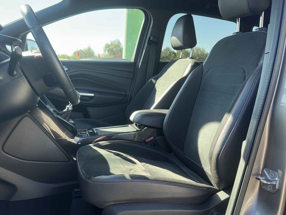 Ford Kuga 1.5EB 