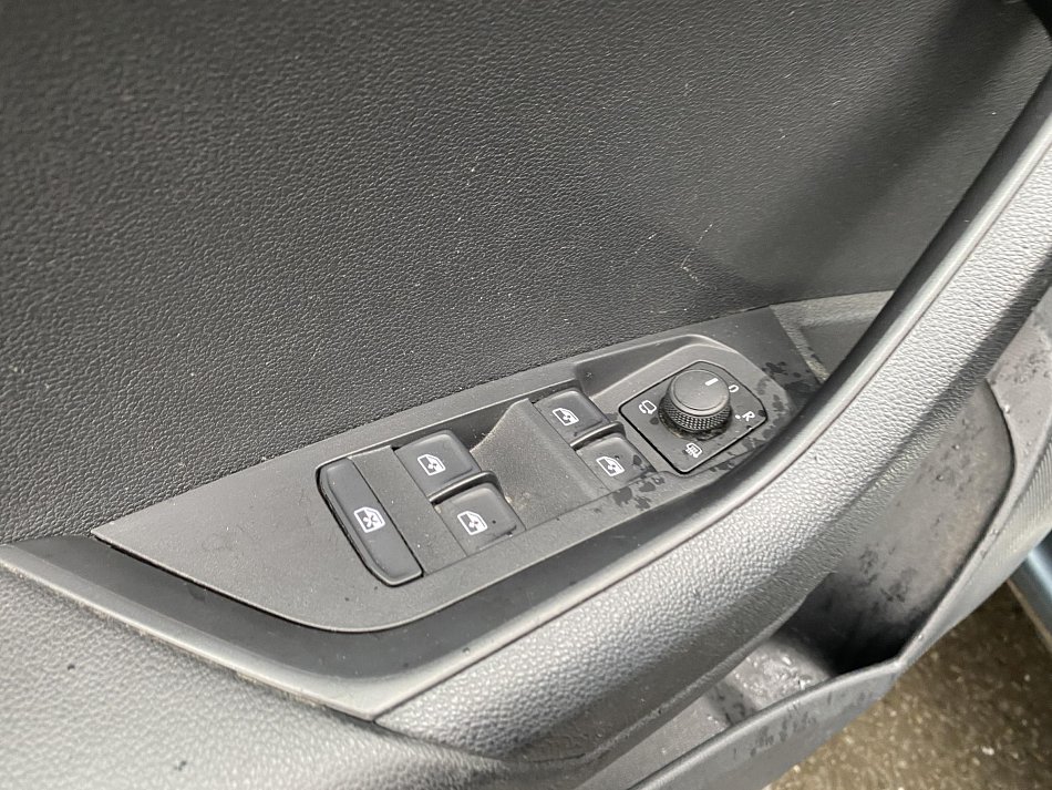 Škoda Karoq 1.0 TSi Ambition