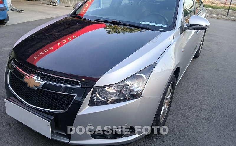 Chevrolet Cruze 1.8i 
