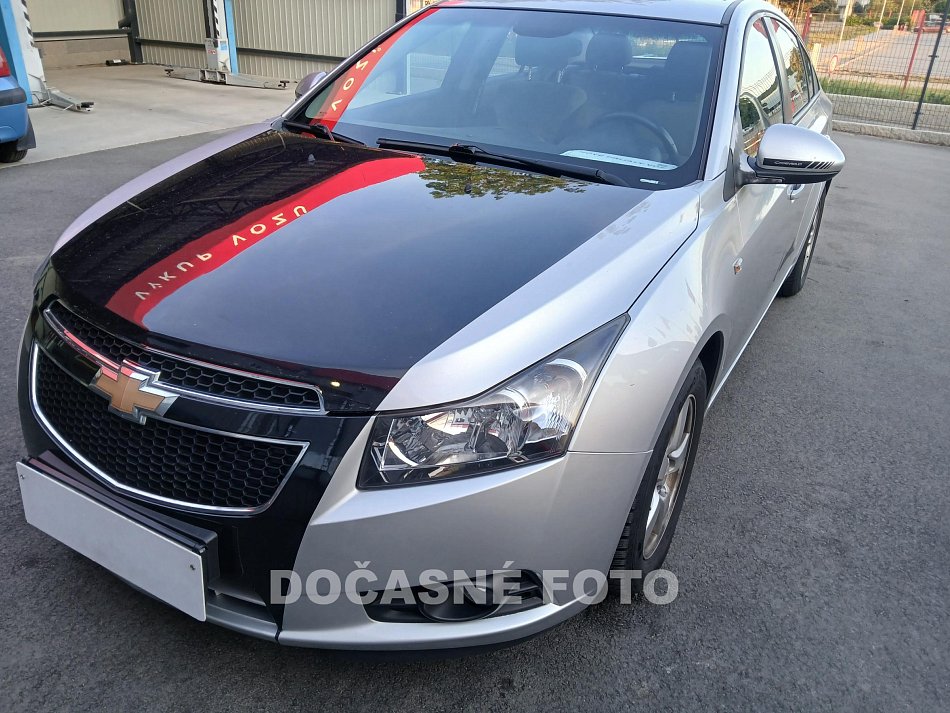 Chevrolet Cruze 1.8i 