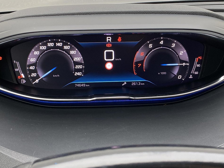 Peugeot 3008 1.2 PT Allure