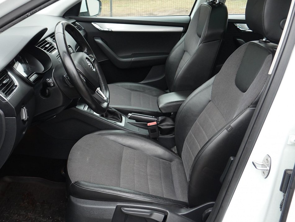 Škoda Octavia III 2.0 TDi Elegance