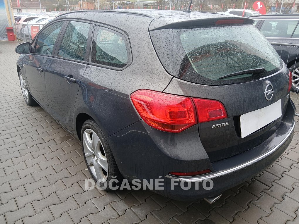 Opel Astra 2.0tdci 