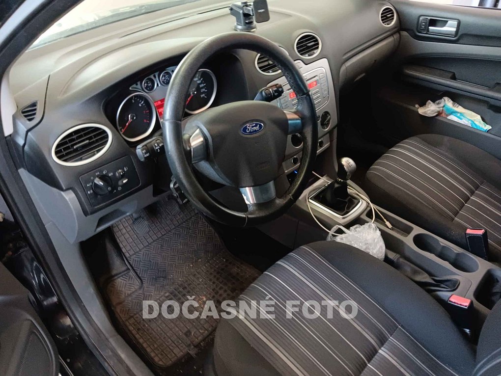 Ford Focus 1.6 i 