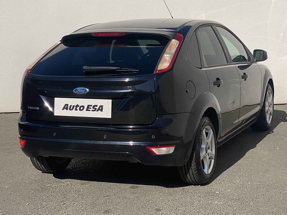 Ford Focus 1.6 i 