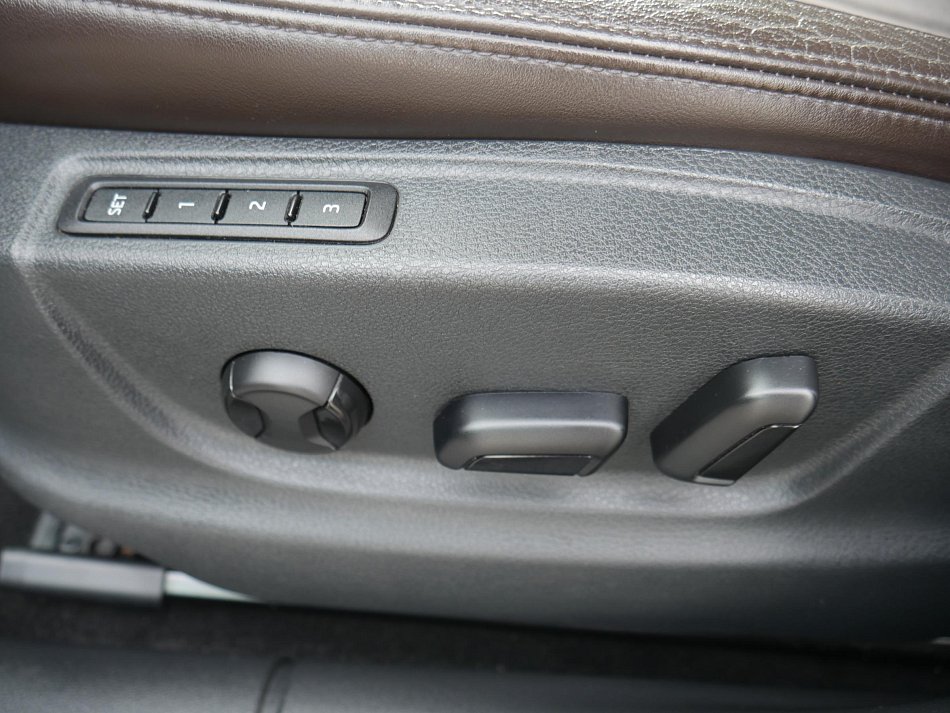 Škoda Octavia III 2.0 TDi L&K 4x4