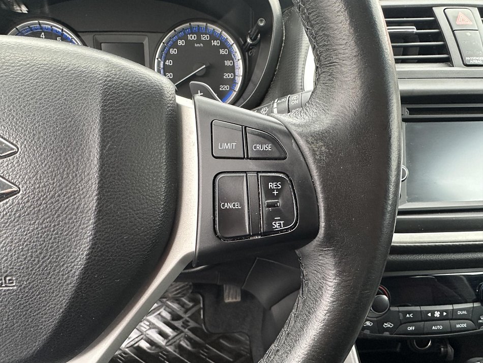 Suzuki S-Cross 1.6 VVT Elegance