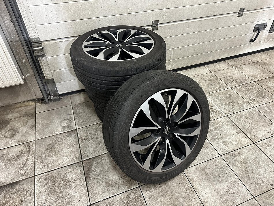 Suzuki S-Cross 1.6 VVT Elegance