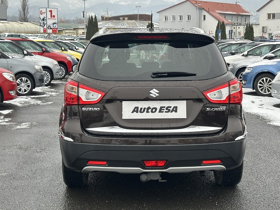 Suzuki S-Cross 1.6 VVT Elegance