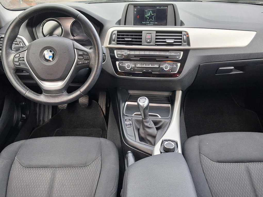 BMW Řada 1 1.5i 