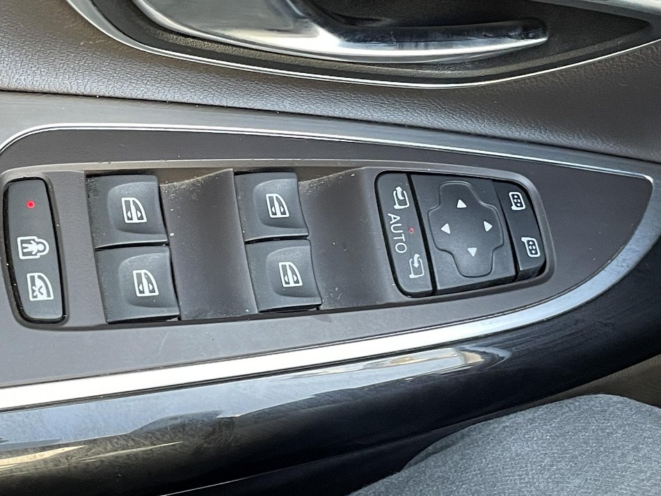 Renault Espace 1.6 TCe Intense