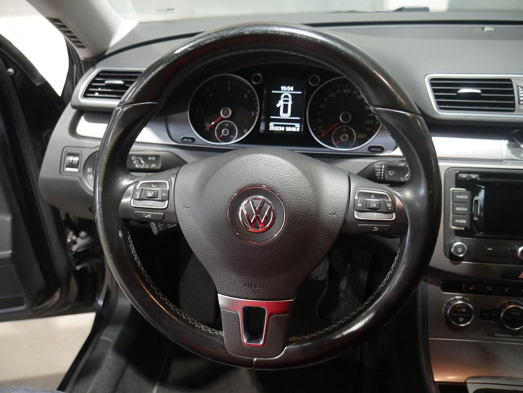 Volkswagen Passat 2.0TDi 