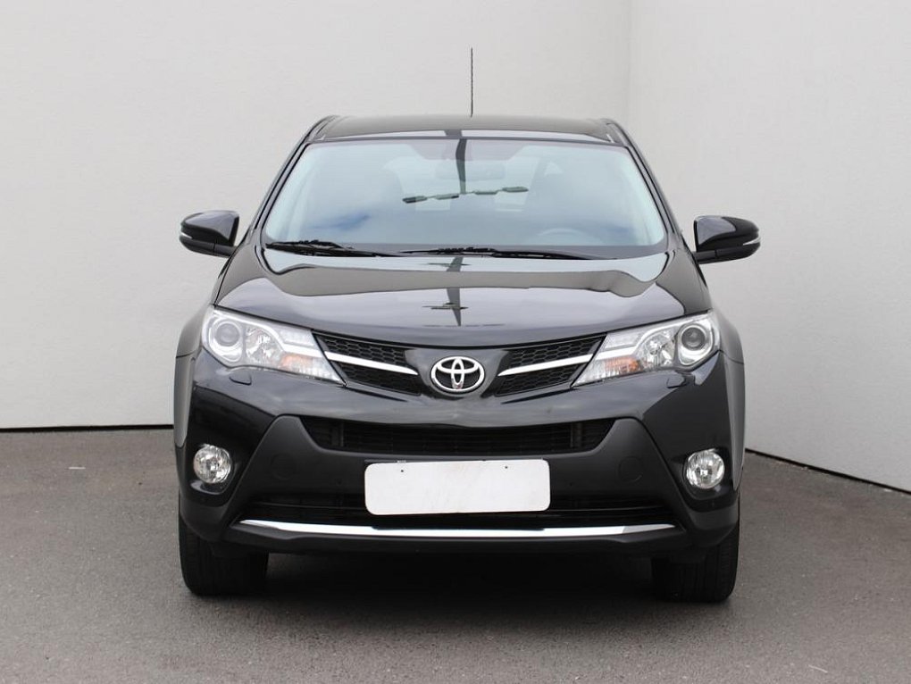 Toyota RAV4 2.2D 