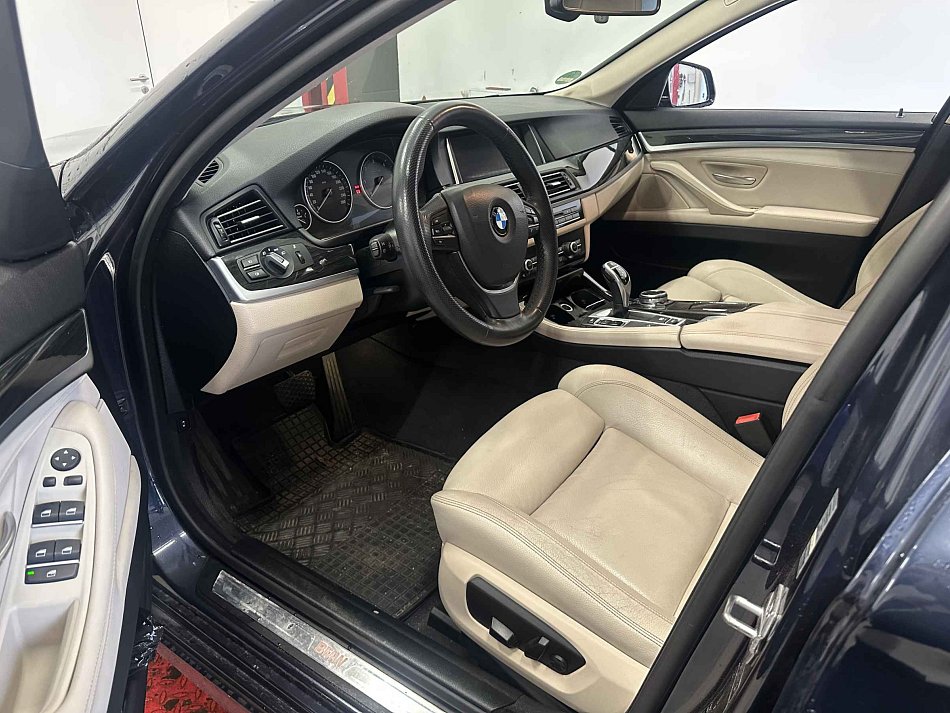 BMW Řada 5 3.0D  530 XD