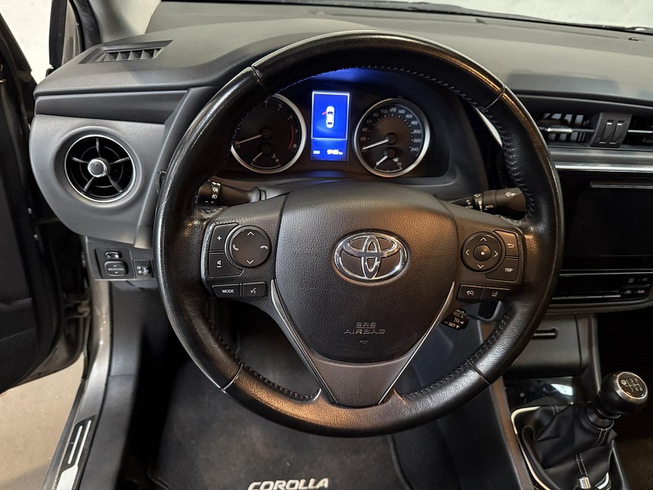 Toyota Corolla 1.6VVT-i 
