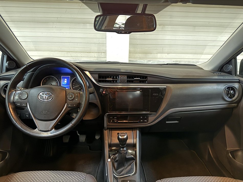 Toyota Corolla 1.6VVT-i 