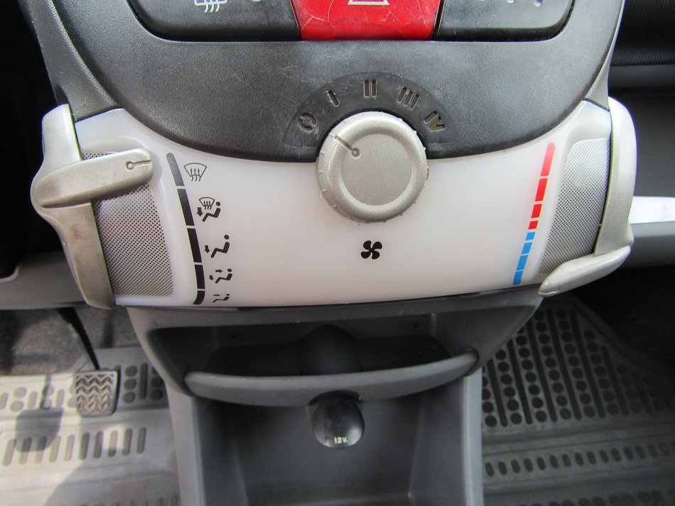 Toyota Aygo 1.0 i 