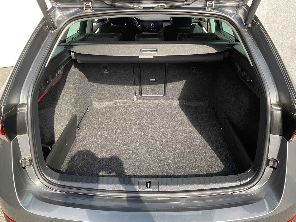 Škoda Octavia IV 2.0 TSi Scout 4x4