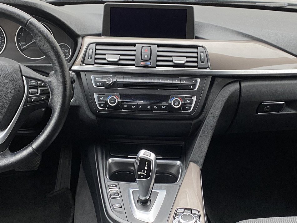 BMW Řada 3 2.0d  xDrive320d