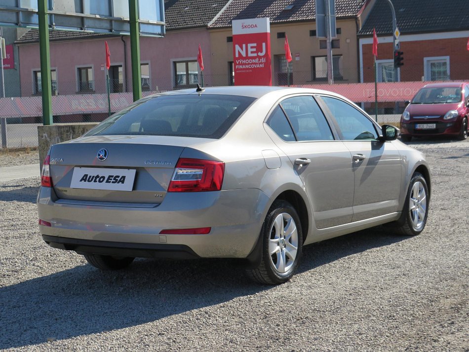 Škoda Octavia III 1.6 TDi Elegance
