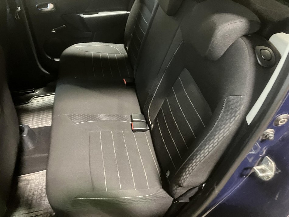 Dacia Sandero 1.0i 