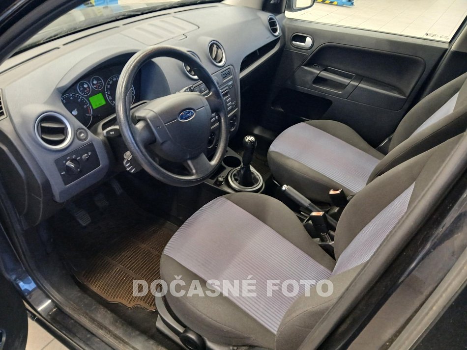 Ford Fusion 1.4 i 