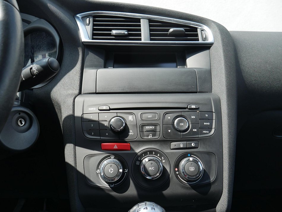 Citroën C4 1.2i 
