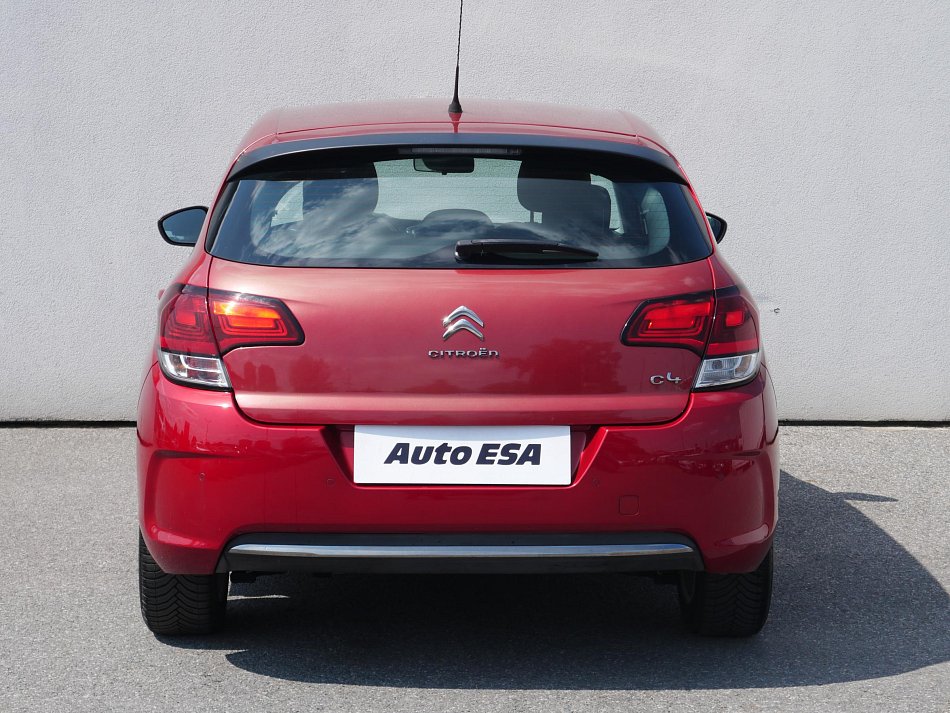 Citroën C4 1.2i 